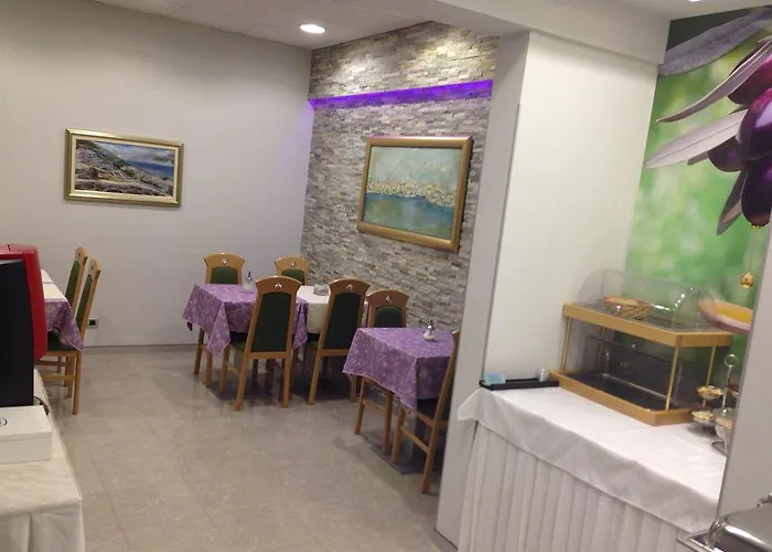 Hotel More Σπλιτ