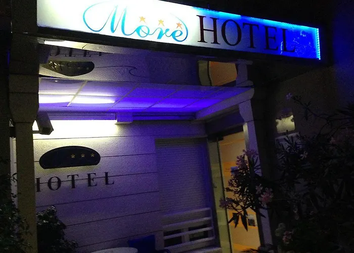 Ξενοδοχείο Hotel More Σπλιτ
