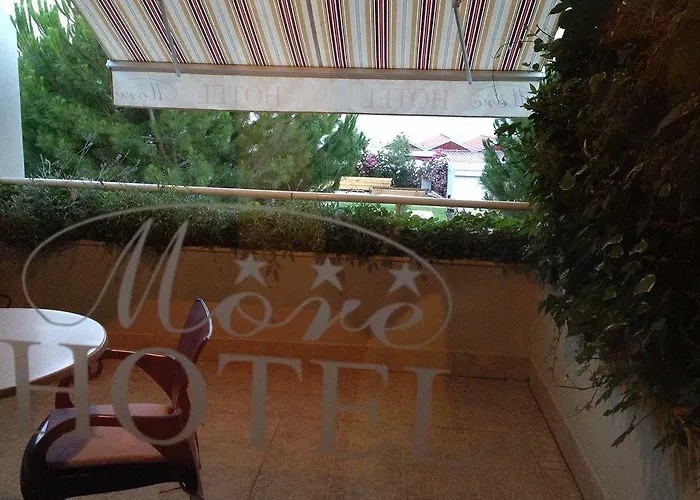 Hotel More Ξενοδοχείο Σπλιτ
