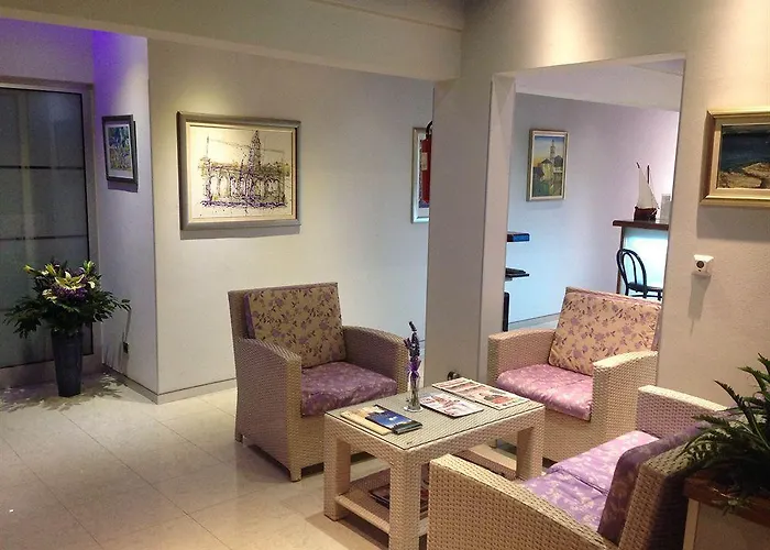 Hotel More 3* Σπλιτ