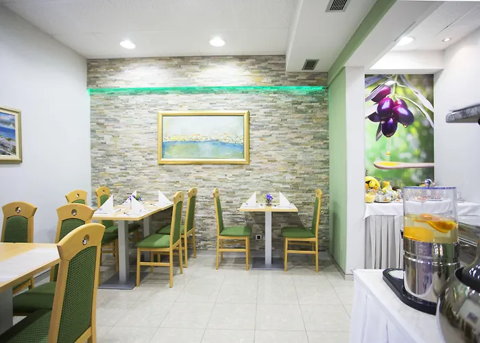 Ξενοδοχείο Hotel More