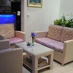 Hotel More 3*