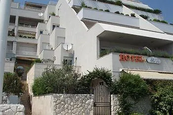 מלון Hotel More