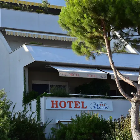 ホテル Hotel More 3*