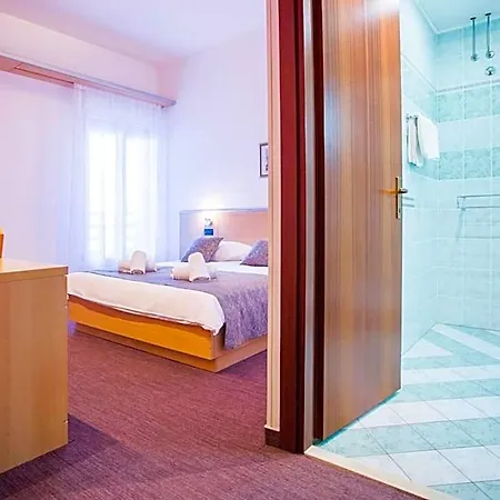 Hotel More מלון