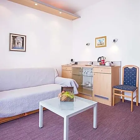Hotel Hotel More 3*