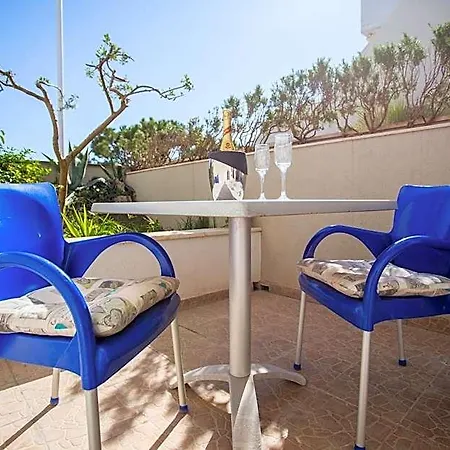 Hotel More 3*