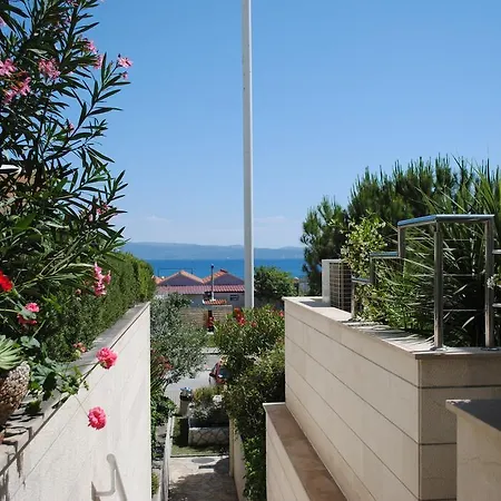 Hotel More 3*