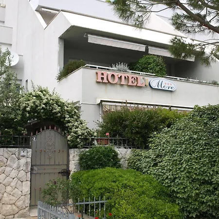Hotel Hotel More 3*