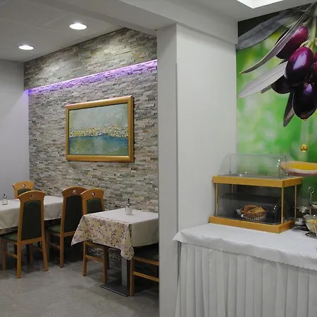 Hotel More Отель