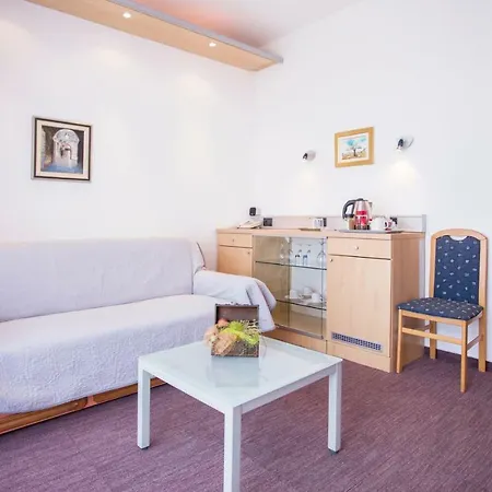Hotel More 3* Сплит
