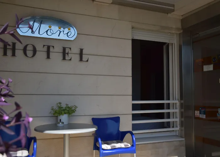 Hotel More Szálloda